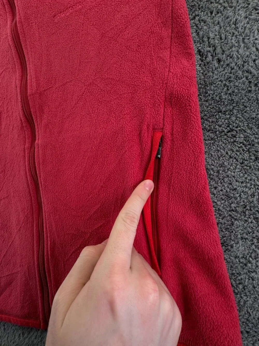 Patagonia Women’s Jacket Adult Fleece Red Hooded Small Full Zip W/ Logo, Pockets